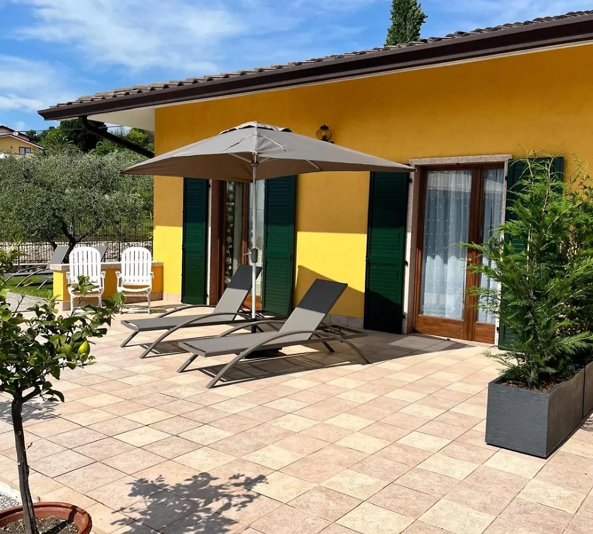 Poli Villa'S Apartment Bardolino Italy